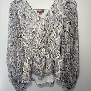 Vince Camuto Gray and Black Wrap Blouse